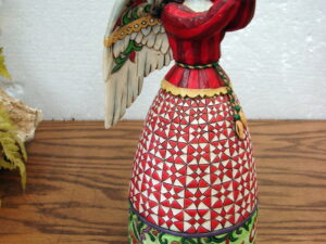 Jim Shore Heartwood Creek Peace on Earth Angel #C4005273