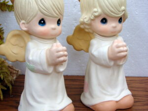 Set/2 Vintage Precious Moments 1998 Garden Girl Boy Praying Angel Large Figurine