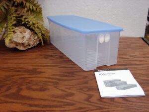 Tupperware Divided Lunch Snack Sandwich Storage Container 813 Set/2, Moose-R-Us.Com Antiques Collectibles Log Cabin Decor