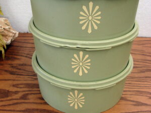 Pampered Chef Tortilla Warmer Tupperware Hard Taco Shell Holders, Moose-R-Us.Com Antiques Collectibles Log Cabin Decor