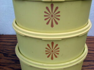 Pampered Chef Tortilla Warmer Tupperware Hard Taco Shell Holders, Moose-R-Us.Com Antiques Collectibles Log Cabin Decor