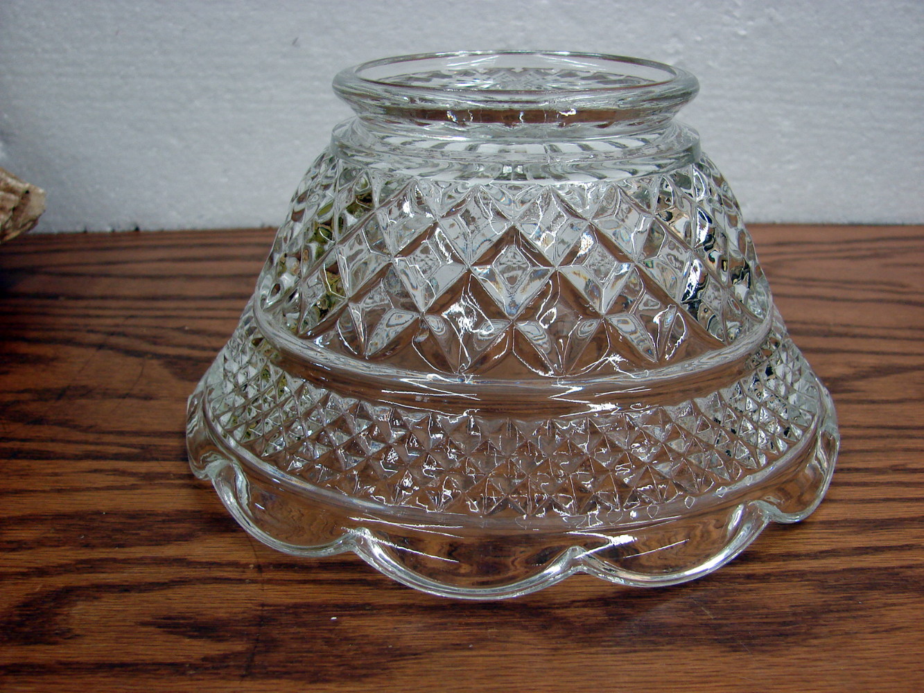 Vintage Anchor Hocking Wexford Pedestal Bowl 8 x 4" - Image 3