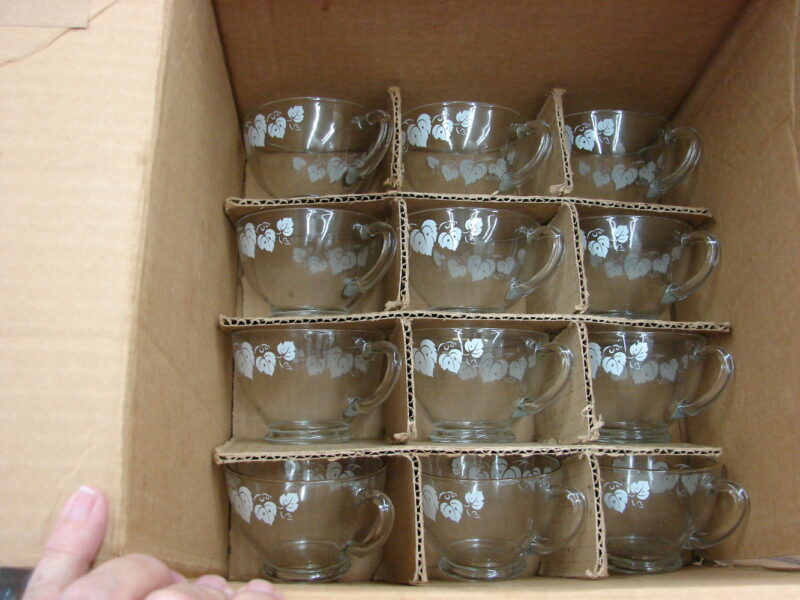 Vintage Anchor Hocking White Grape Leaves Crystal Punch Bowl 14 pc Set Box, Moose-R-Us.Com Antiques Collectibles Log Cabin Decor