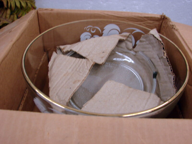 Vintage Anchor Hocking White Grape Leaves Crystal Punch Bowl 14 pc Set Box, Moose-R-Us.Com Antiques Collectibles Log Cabin Decor
