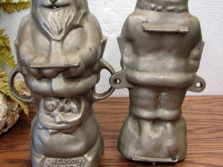 Vintage Griswold 2 Part Cast Iron Santa Claus Mold Erie PA USA Hello Kiddies