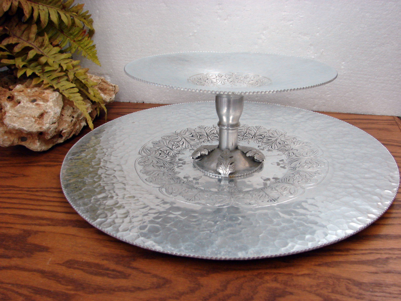 Trade Continental Hand Hammered Aluminum 2 Tier Tidbit Trays #580 Acorns Leaves