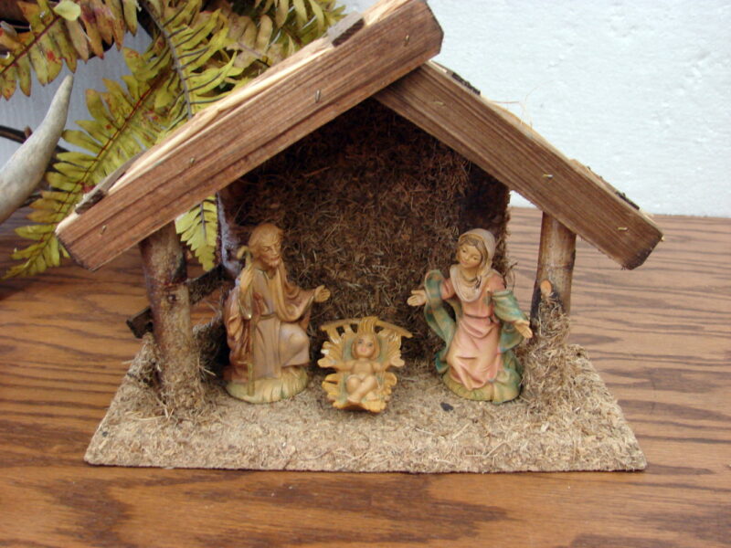 Vintage Italy 4&#8243; Italian Fontanini Polymer 4 pc Nativity Mary Joseph Jesus German Creche, Moose-R-Us.Com Antiques Collectibles Log Cabin Decor