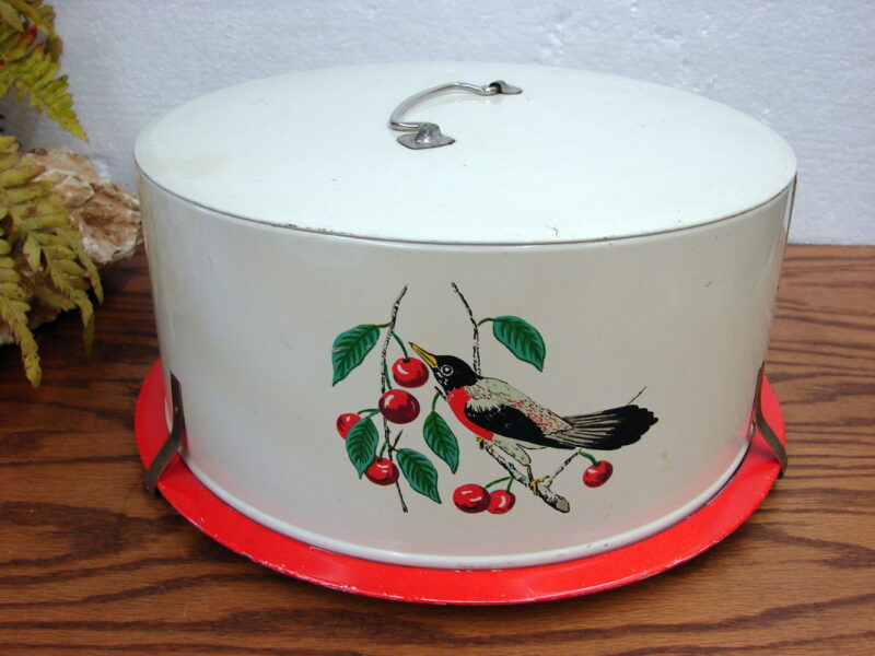 Vintage Robin Bird Decorated Maid of Honor Cake Carrier Pan w/Locking Lid USA, Moose-R-Us.Com Antiques Collectibles Log Cabin Decor