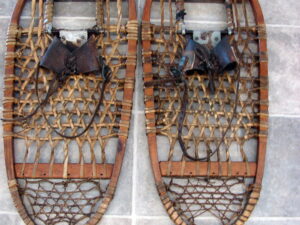 Vintage Ski Lodge Decor Bear Paw Snowshoes WWII 10th Mtn Division Snow Shoe