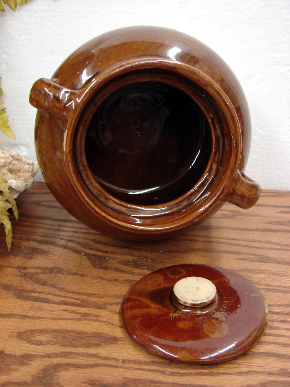 Oversized Vintage Red Wing Advertising Stoneware Bean Pot 3 Qt Arthur ND - Image 3