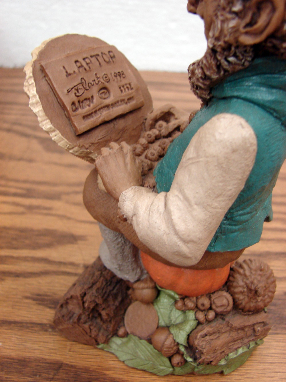 Retired Tom Clark Gnome Laptop Pecan Resin Figurine 1998 Cairn Studios - Image 2