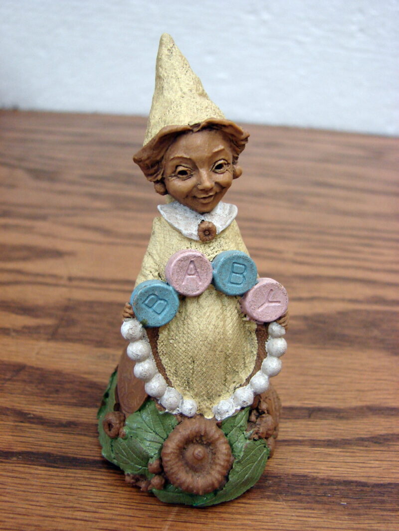 Retired Tom Clark Gnome Motherhood Pecan Resin Figurine 1997 Cairn Studios, Moose-R-Us.Com Antiques Collectibles Log Cabin Decor