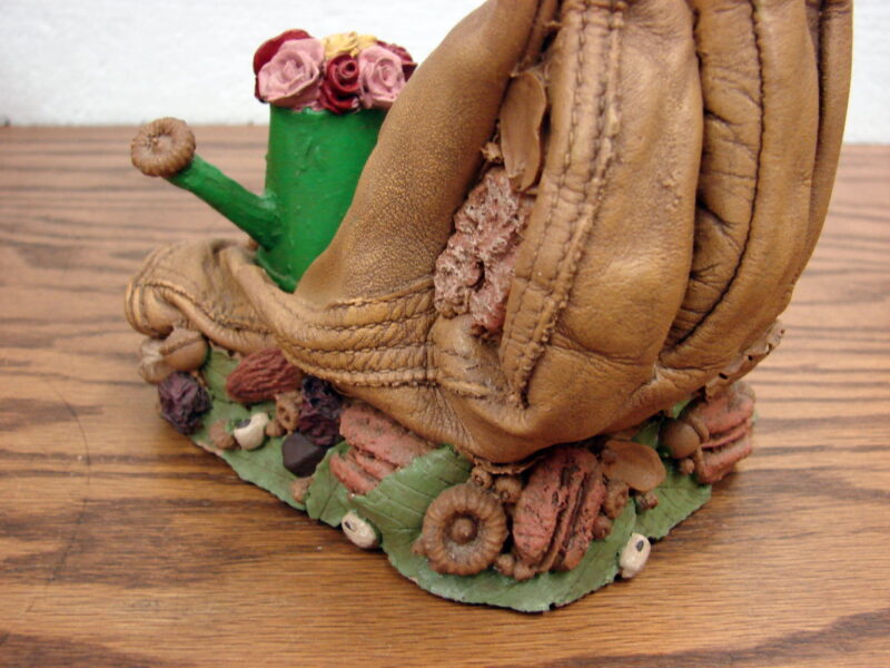 Retired Tom Clark Gnome Mother Nature Pecan Resin Figurine 2001 Cairn Studios, Moose-R-Us.Com Antiques Collectibles Log Cabin Decor
