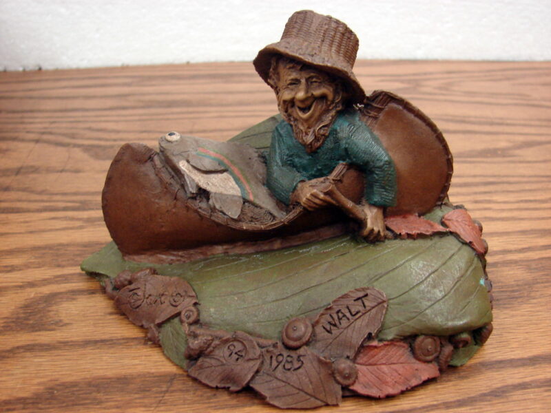 Retired Tom Clark Gnome Walt BWCA Pecan Resin Figurine 1985 Cairn Studios, Moose-R-Us.Com Antiques Collectibles Log Cabin Decor