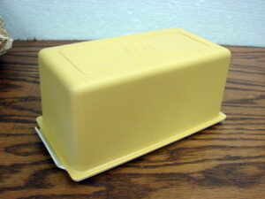 Vintage Kitchen Tupperware Harvest Gold One Pound Butter Keeper Dish & Lid 639 638