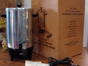 Vintage West Bend 12-30 Cup Auto Electric Coffee Maker Brewer New in Box #9308