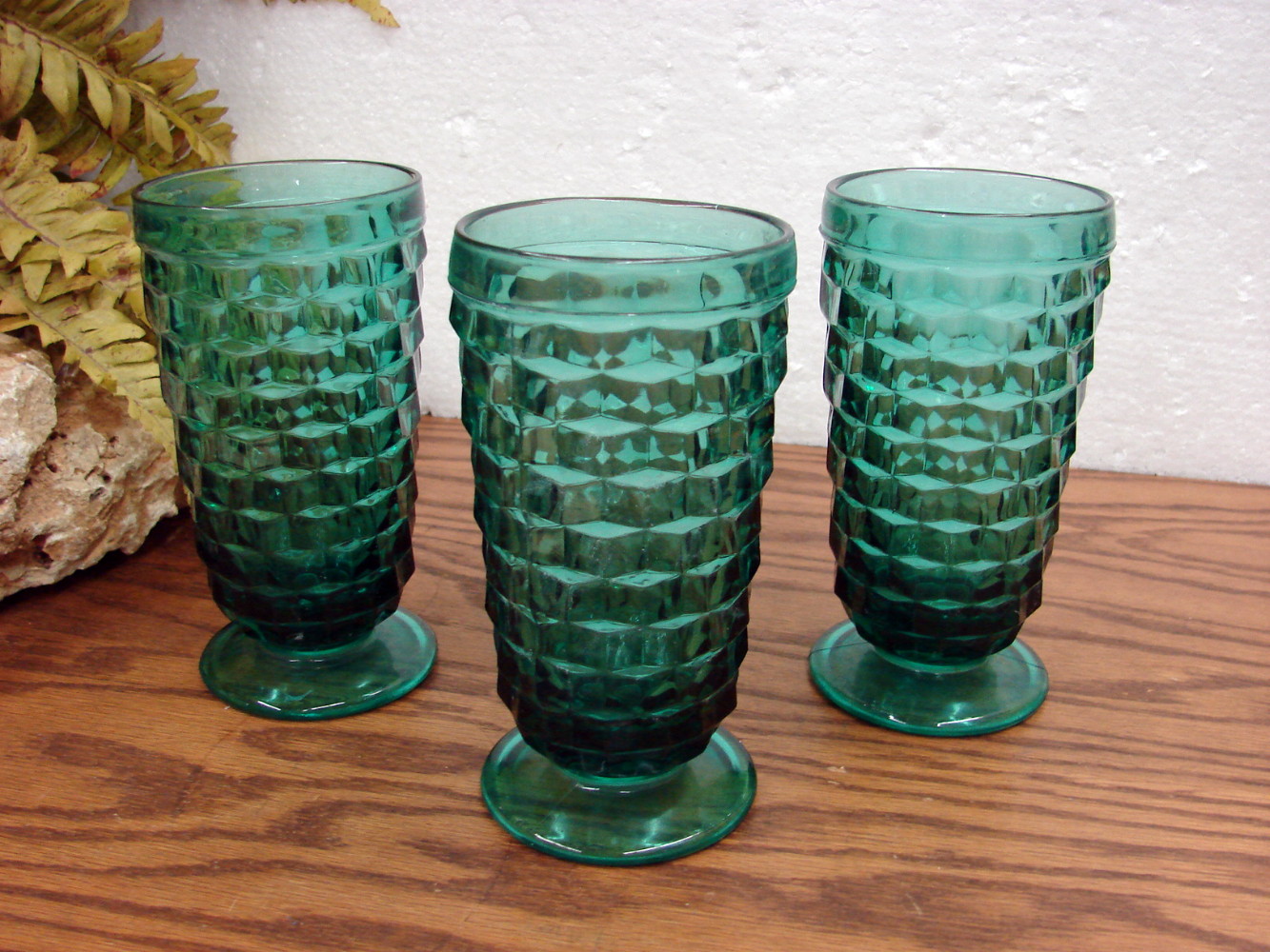 Vintage Indiana Whitehall Colony American Teal Footed Tumbler Cubist Set/3