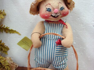 Oversized Retired Annalee Bunny Rabbit w/ Wicker Basket 16+ Inches