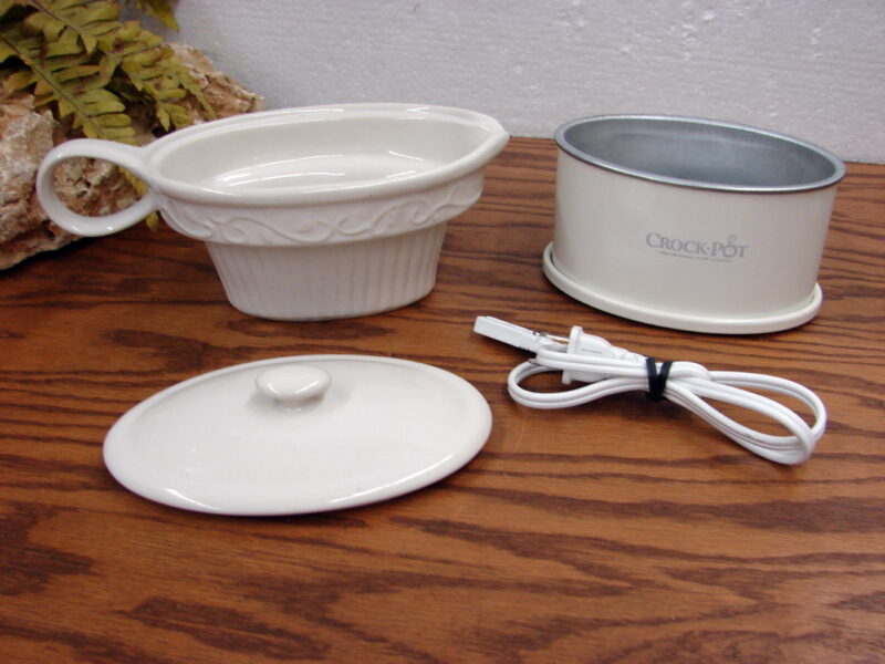 Like New Rival Crock Pot Ceramic Gravy Boat Electric Warmer Tabletop - Image 2