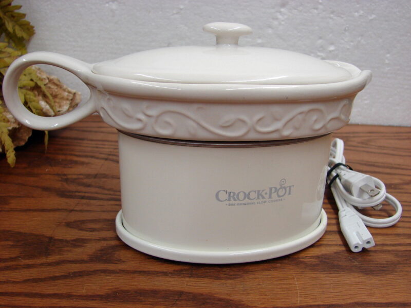 Like New Rival Crock Pot Ceramic Gravy Boat Electric Warmer Tabletop