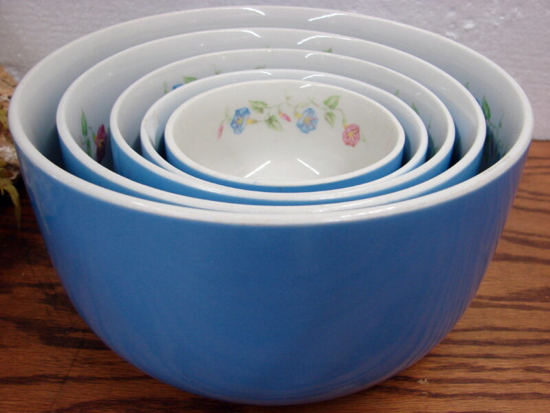 Set/5 as is Vintage Hall's China Morning Glory Heavy Duty Nesting Mixing Bowls - Image 2