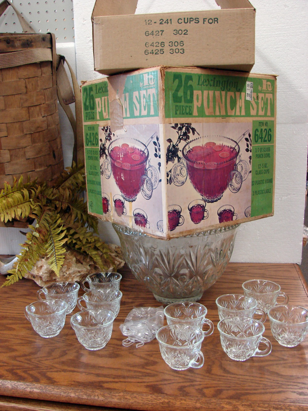 Vintage Hazel Atlas Lexington 25 pc Punch Bowl Cups Set Original Box