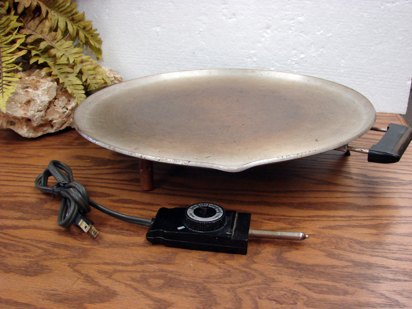 Vintage Bethany Lefse Griddle Grill Seasoned Tested Working w/ Power Cord