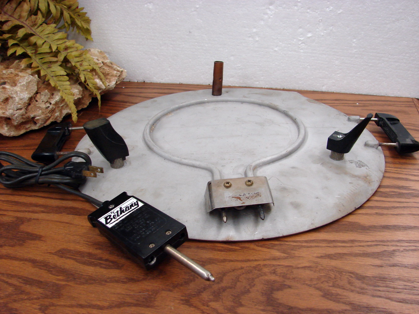 Vintage Bethany Lefse Griddle Grill Seasoned Tested Working w/ Power Cord - Image 2