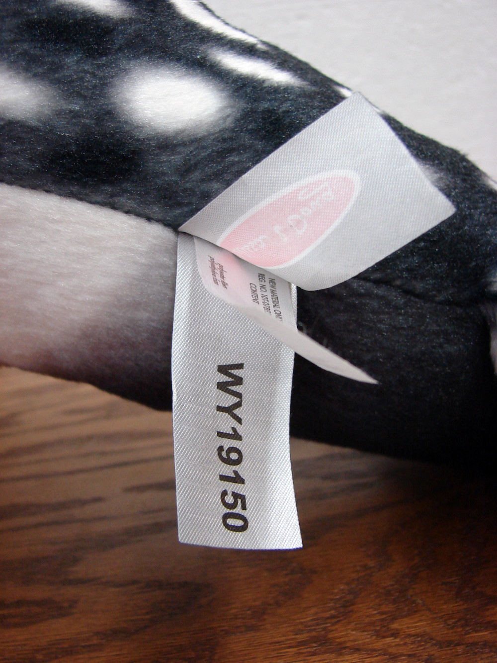 Used Jumbo Melissa & Doug Realistic Lifelike Plush Narwhal Giant Stuffed Animal - Image 6