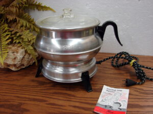 Vintage MCM Aluminum Rocket Art Deco Popex Popcorn Popper Tested Working