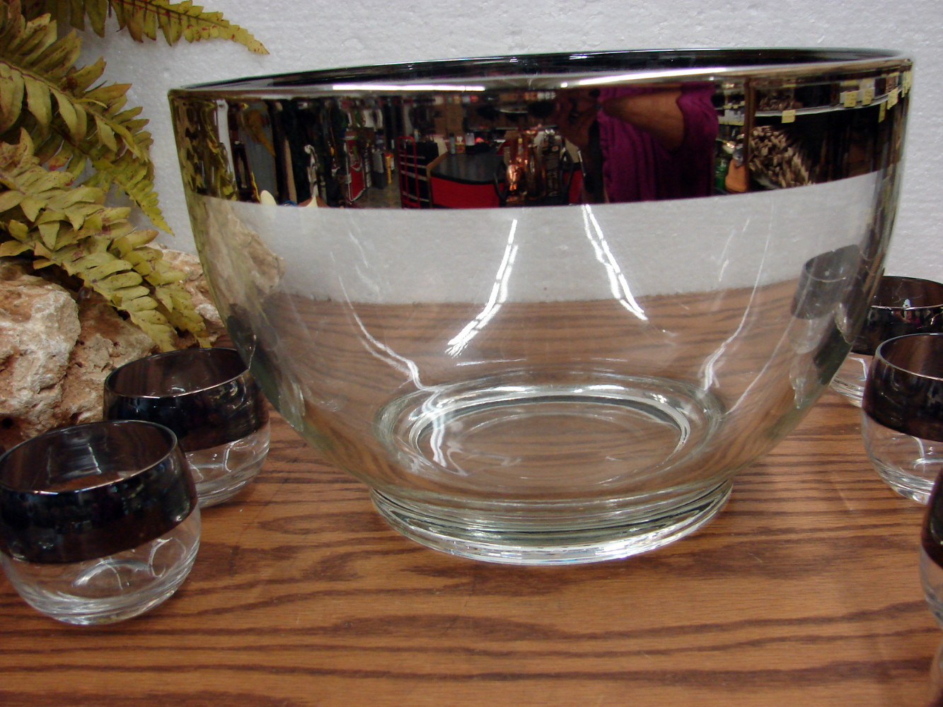 Vintage Dorothy Thorpe Silver Band Punch Bowl Set with 12 Roly Poly Cups - Image 2