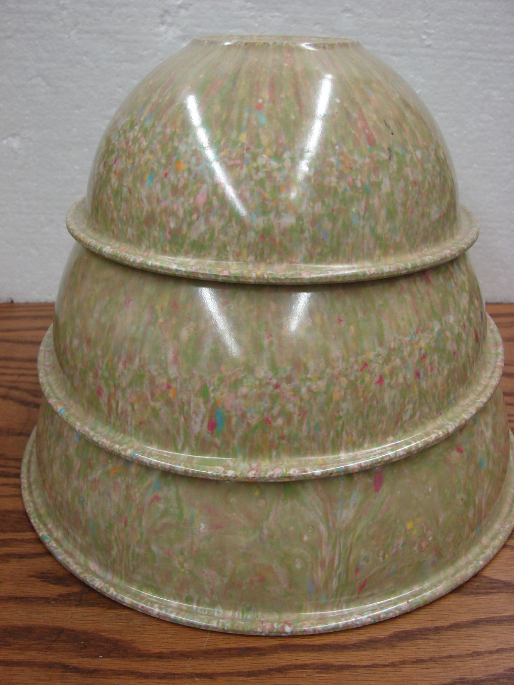 Set/3 Vintage Brookpark Sage Green Confetti Melamine Melmac Nest Mixing Bowls - Image 3