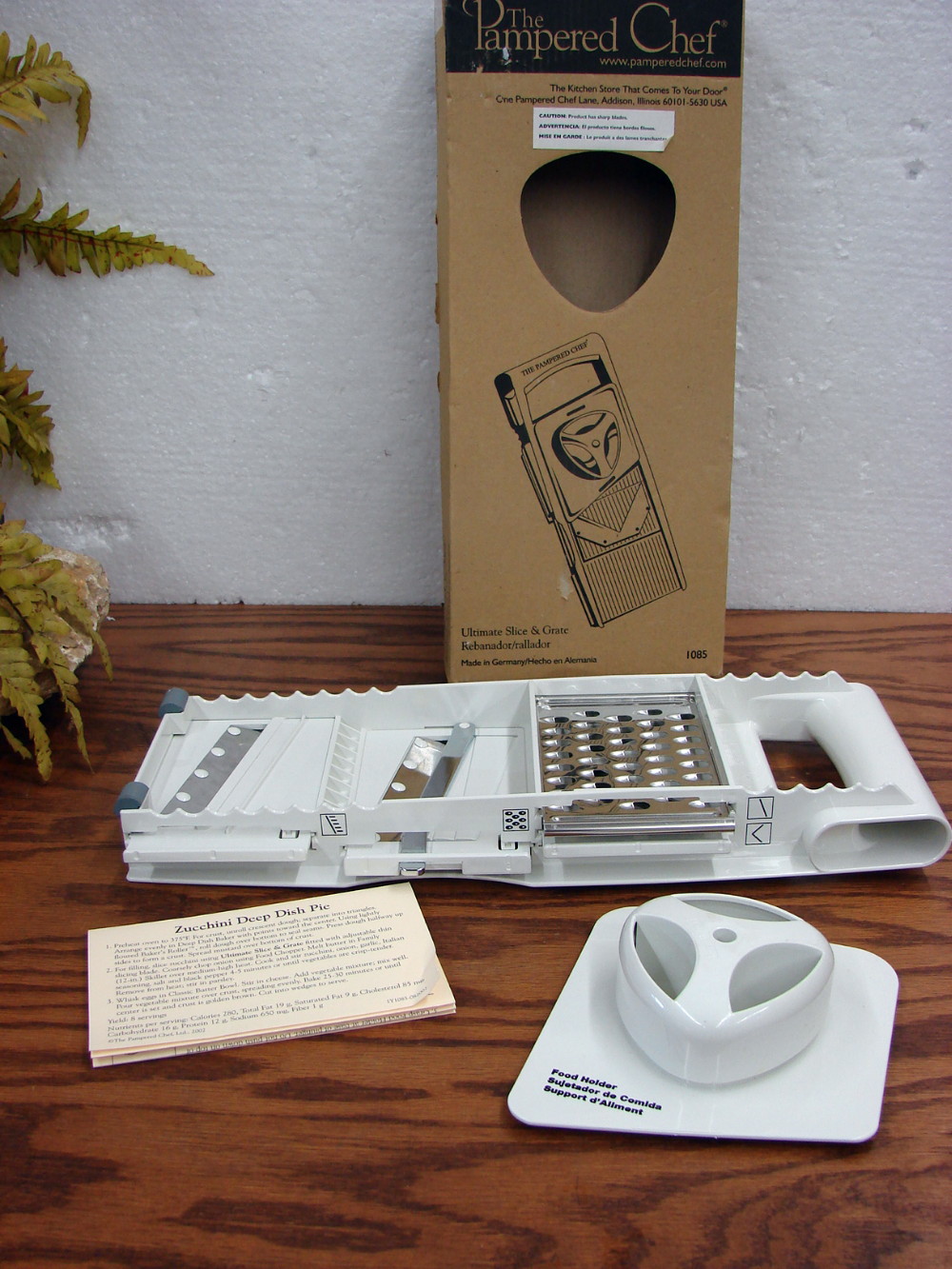 Like New Pampered Chef Ultimate Slice Grate #1085 Complete - Image 2