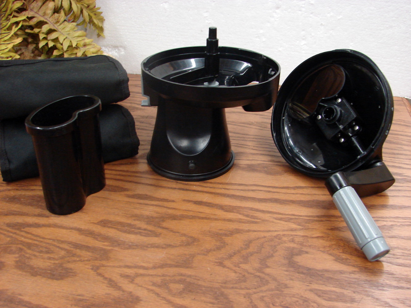 Retired Pampered Chef Multi Grater Slicer Shredder 4 Blades #1527 - Image 4