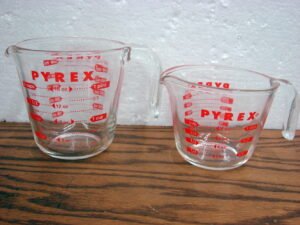 Set/2 Vintage PYREX 1 Cup and 2 Cup Measuring Cup Pitcher Red Print