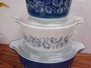 Vintage PYREX Colonial Mist Cinderella Round Cinderella Casserole w/ Lids #473 #474 #475