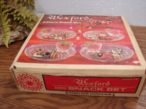 Vintage Anchor Hocking Wexford 8 Piece Snack Set in Original Box