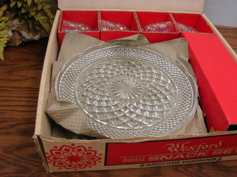 Vintage Anchor Hocking Wexford 8 Piece Snack Set in Original Box