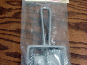 Brand New Vintage Bethany Housewares Aluminum Fattigmand Roller #490