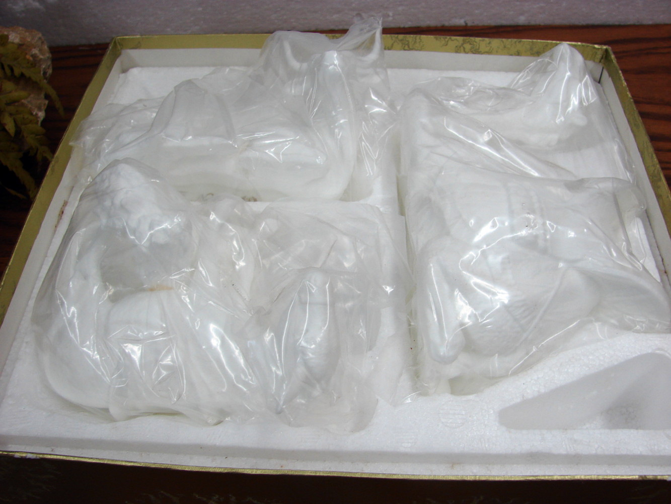 Brand New Lenox White Collection The Animals The Nativity Donkey Ox Camel Original Box Bottom - Image 3