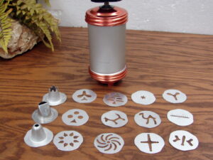 Complete Vintage Mirro #358 Cookie Cooky Press Fat Reservoir Copper/Black Accents