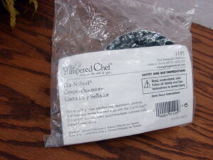 Brand New Pampered Chef 3" Cut-N-Seal Stainless Steel Tart Pastry Sandwich #1195