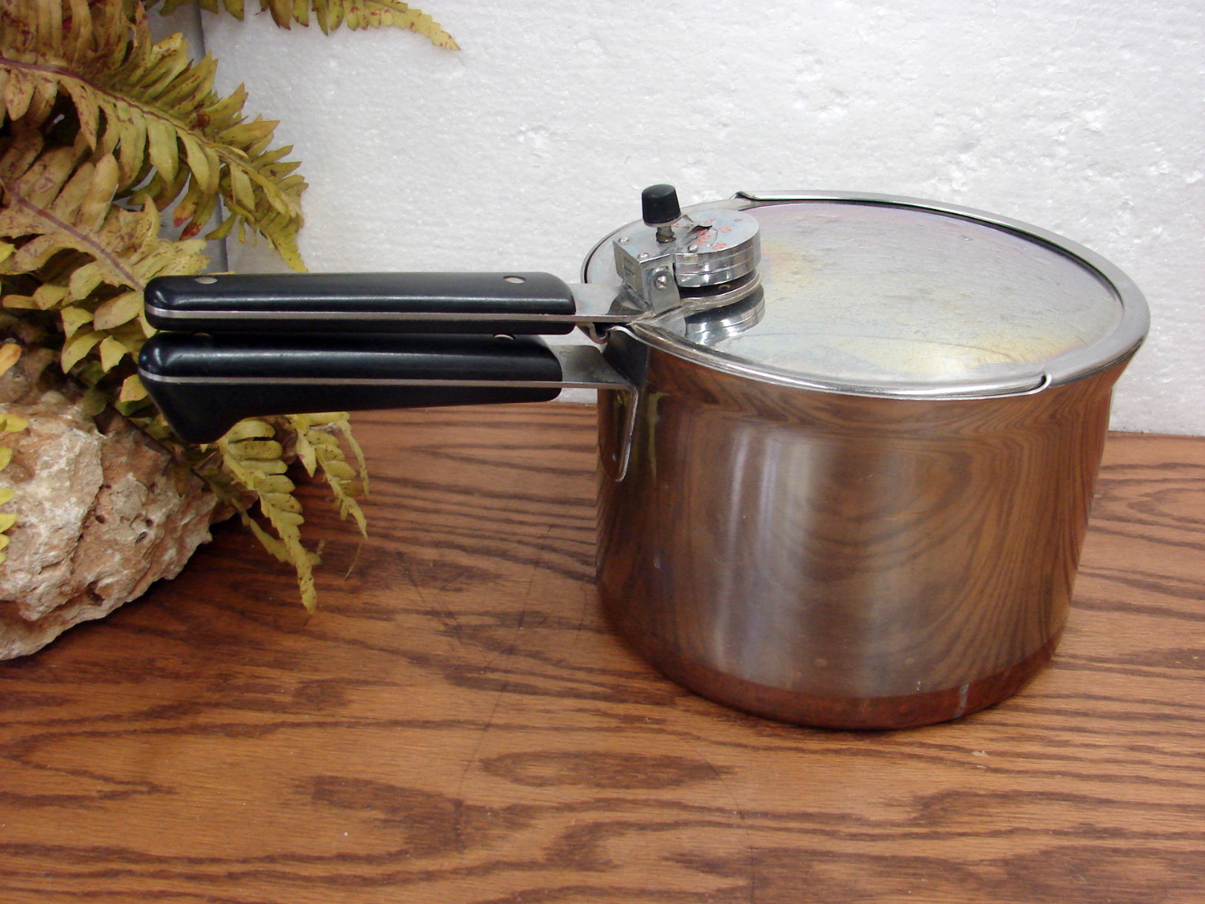 Complete Vintage Copper Bottom Revere Ware 4 Qt Pressure Cooker - Image 5