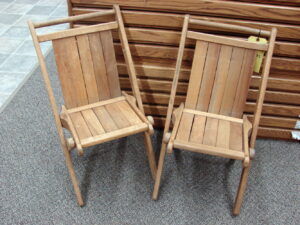 Set/2 Antique Tuckerway Youth Child's Wood Fold Up Chair Folding Chair w/ Slat Seat Back