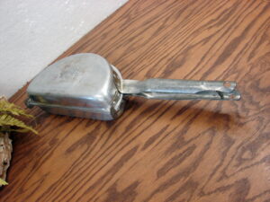 Vintage WearEver #137 Hinged Folding Tacu Co Omelet Fish Pan