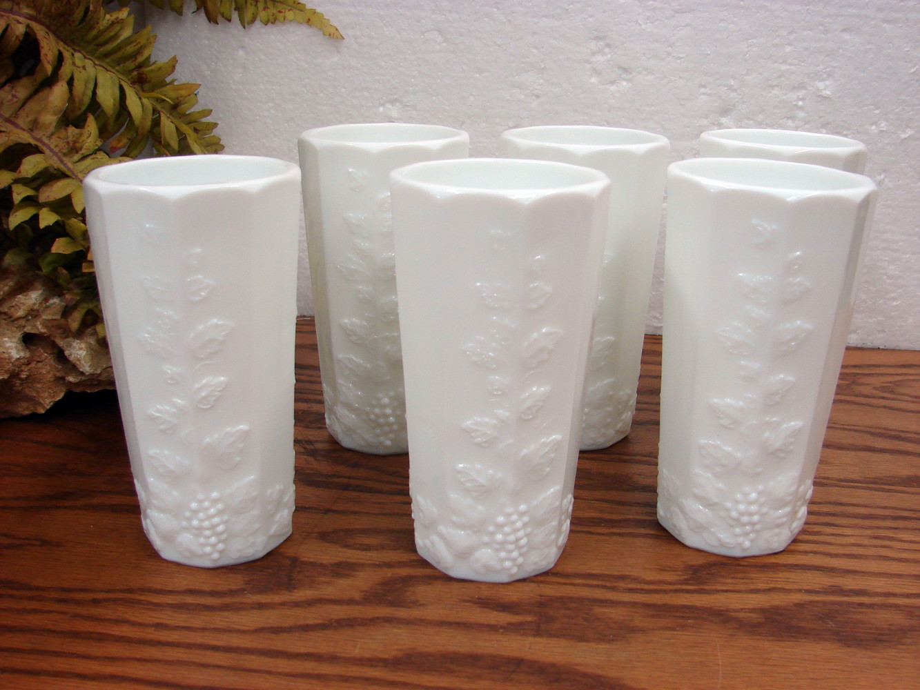 Set/6 Vintage Westmoreland Milk Glass Panel Grape Vine Ice Tea Glass Tumblers - Image 2