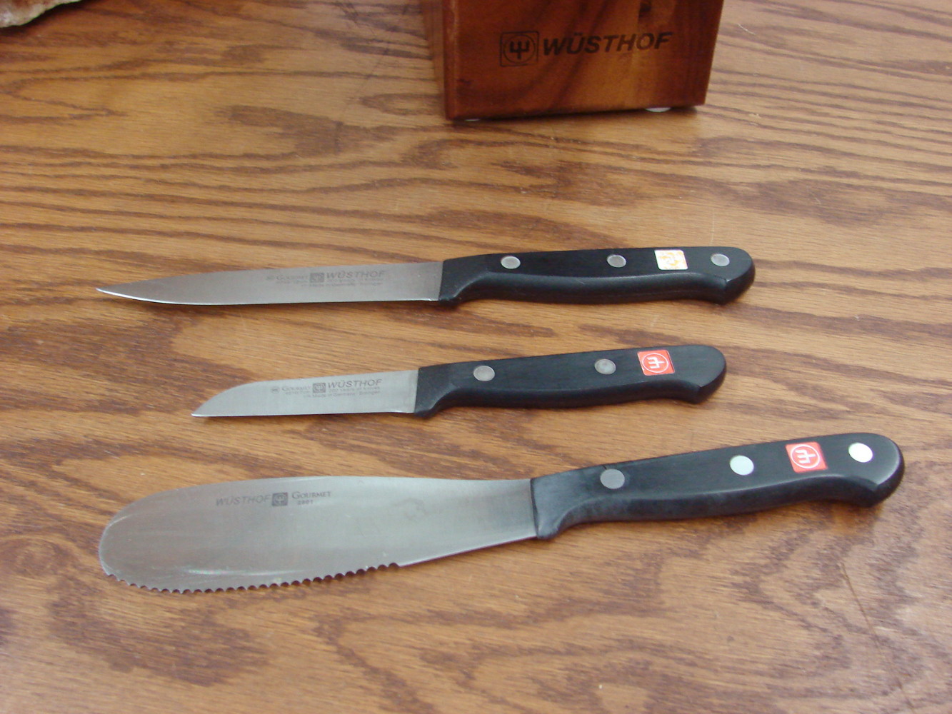 Used Wusthof Germany 16 pc Knife Set w/ Wood Block Storage - Image 7