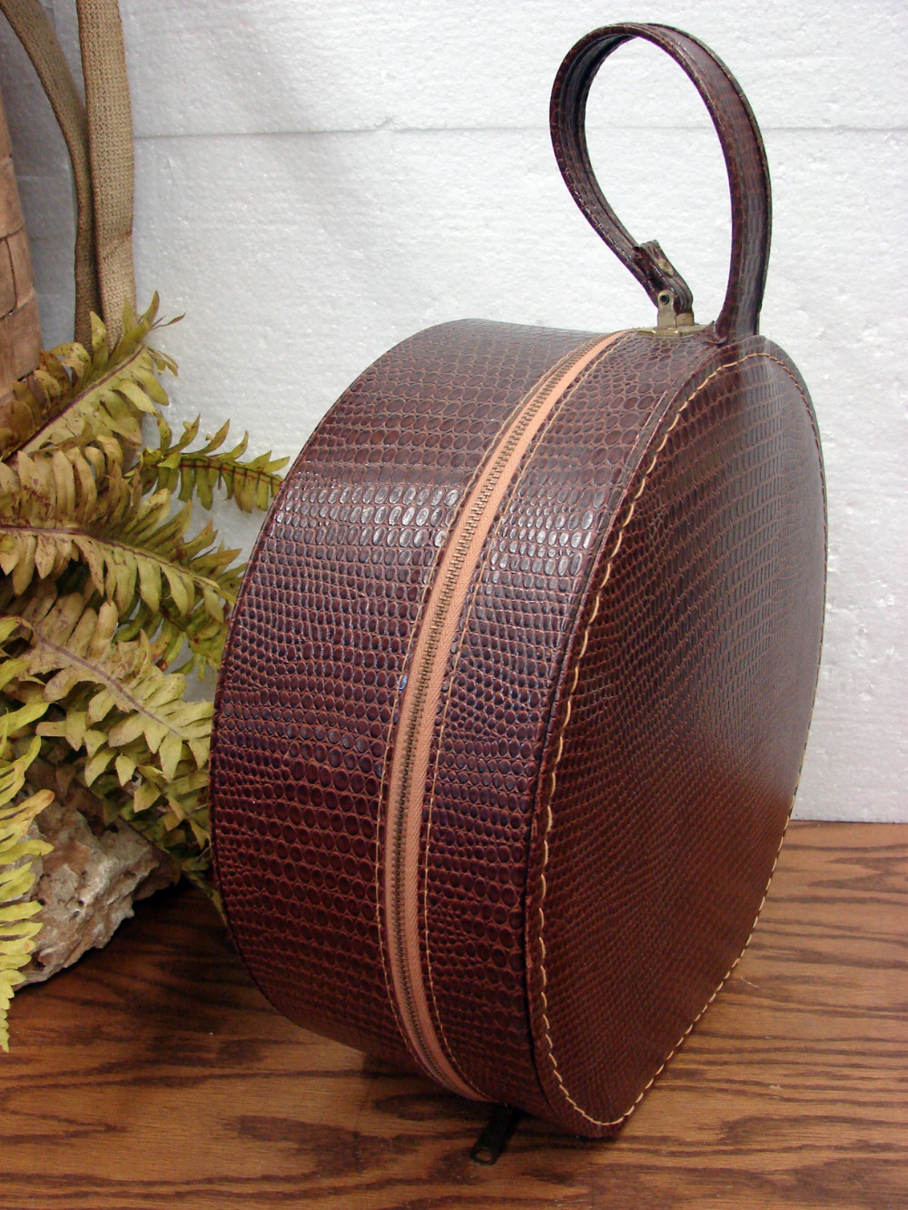 Vintage MCM Bettina Universal Bonnet Hair Polish Dryer w/ Alligator Case Tested - Image 3