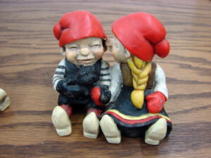 Vintage Retired Candy Design Norway Figurine Carl Larsson Children w/ Puppy