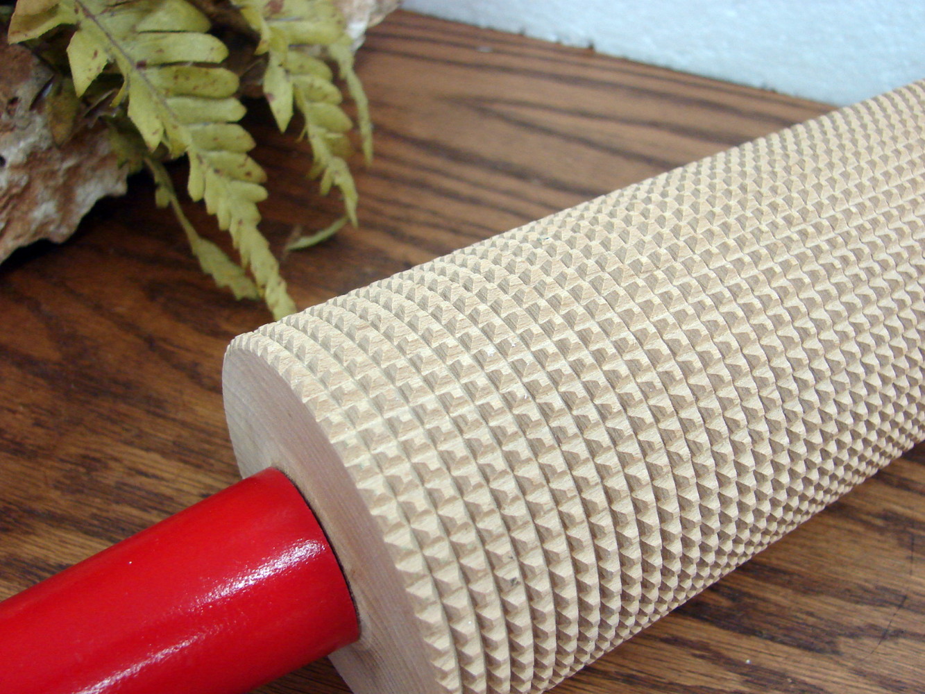 Like New Bethany Housewares Hard Maple Square Cut 10" Rolling Pin Red Wood Handles